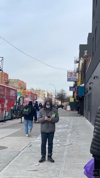 Building Photo - 237 Utica Ave