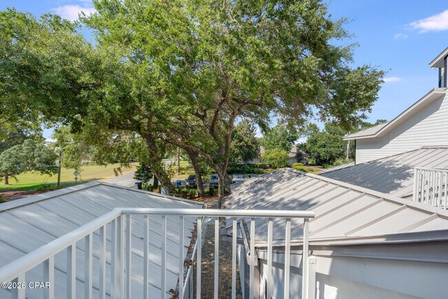 Building Photo - 3827 Mariner Dr