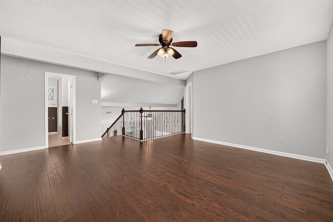 Building Photo - 6419 Paso Del Sol Dr