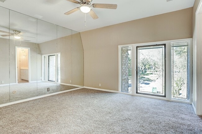 Building Photo - 5203 Braesvalley Dr