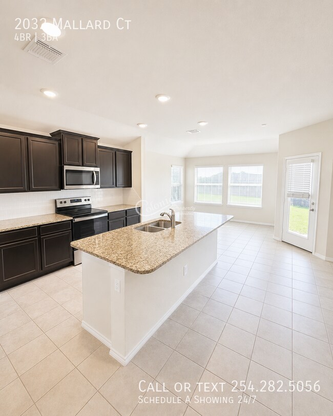 Building Photo - 2032 Mallard Ct