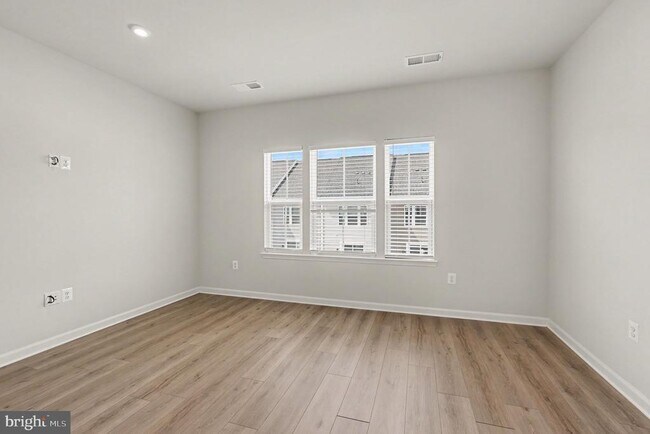 Building Photo - 4706 Torrey Ln