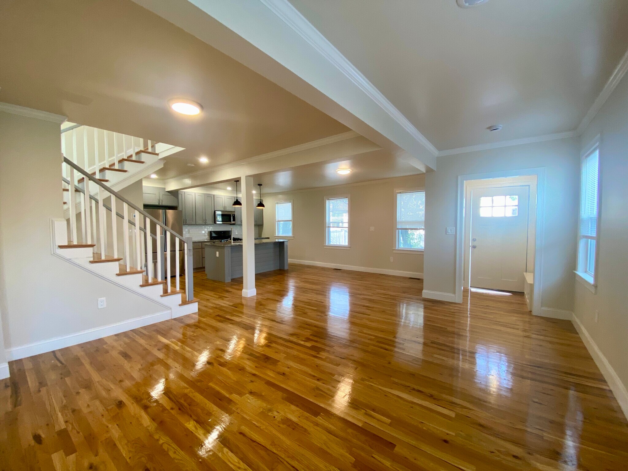 Building Photo - 96 Willis Ave