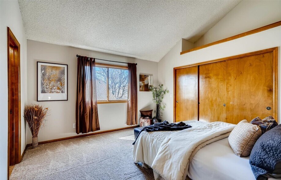 master bedroom upstairs - 4226 S Granby St