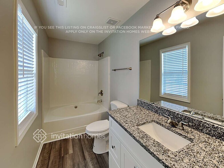 Building Photo - 4002 Salmon River Dr