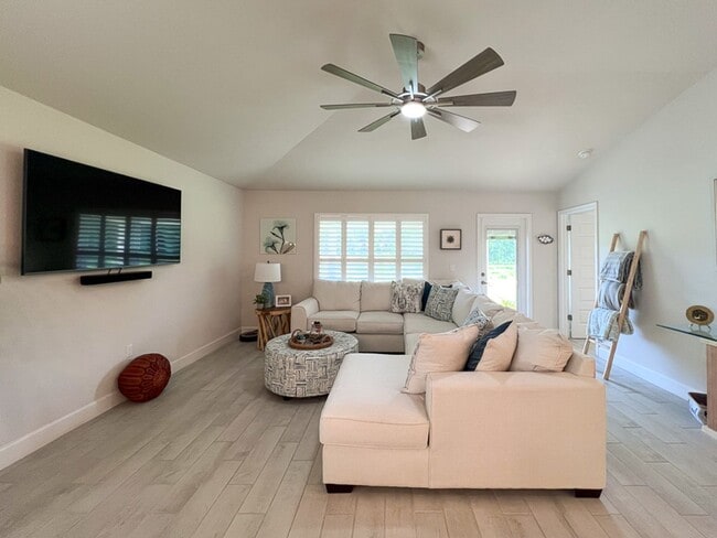 Building Photo - Immaculate 4BR/2BA New Construction Home i...