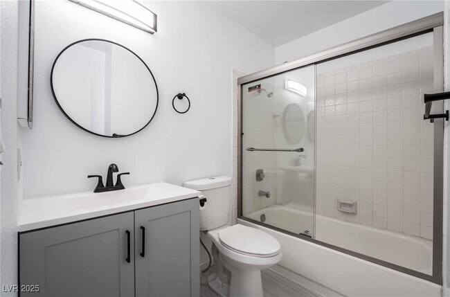 Building Photo - 1133 Willow Tree Dr