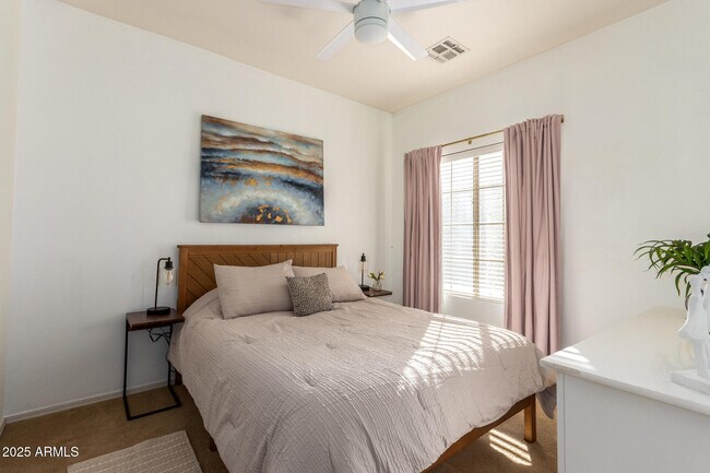 Building Photo - 6425 S Kimberlee Way