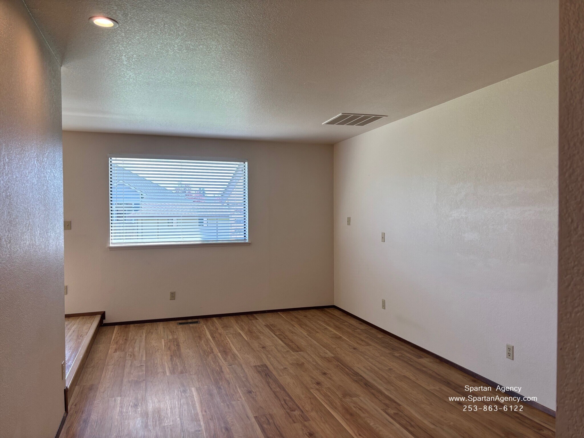 Building Photo - 18303 104th Street Ct E