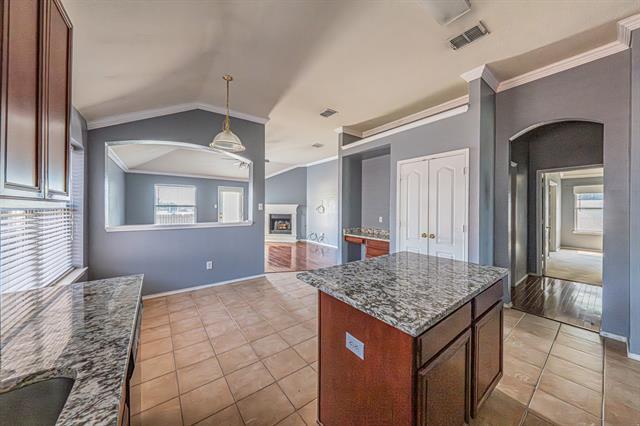 Building Photo - 8115 Guadalupe Rd