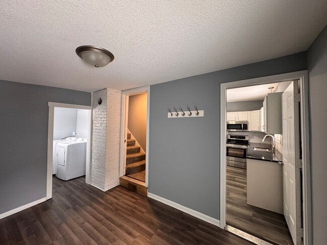 Building Photo - AVAILABLE NOW! Large 3 Bedroom, 2 Bathroom, with Extra Rooms and Two Car Garage in Anoka