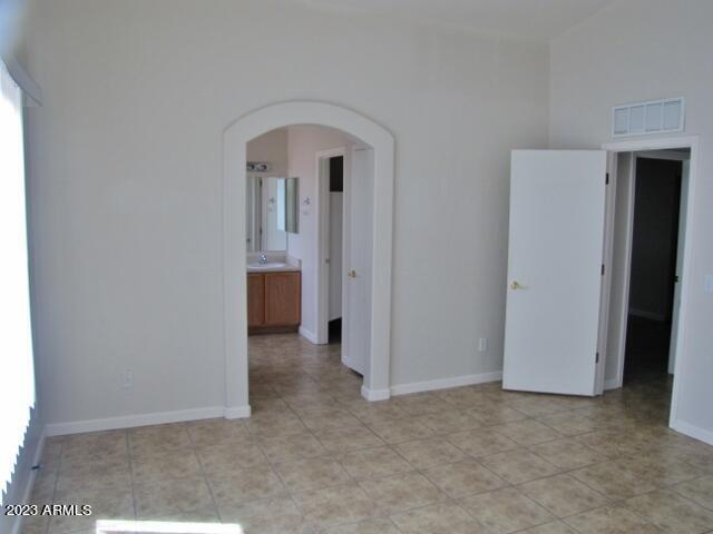 Building Photo - 2379 Copperwood Dr