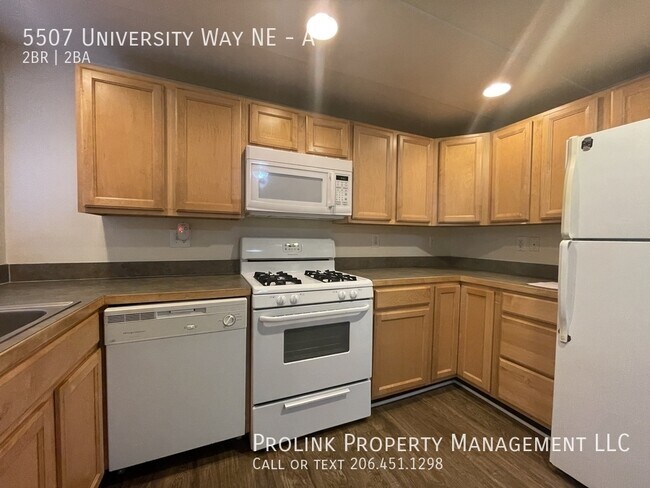 Building Photo - 5507 University Wy NE