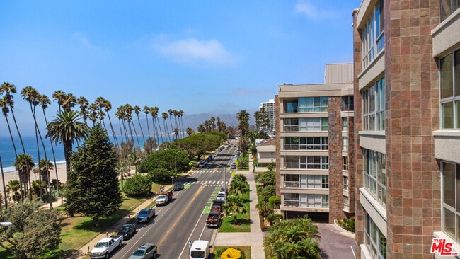Building Photo - 515 Ocean Ave