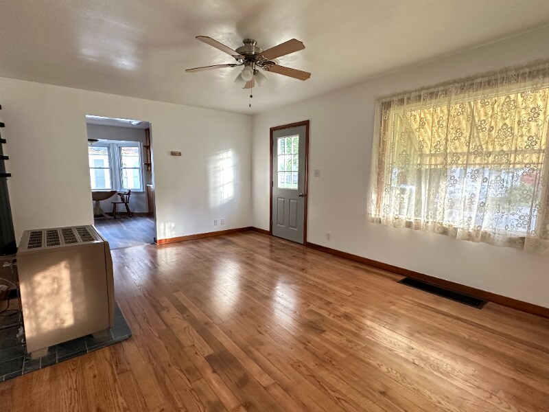 Building Photo - 430 Stadium Dr