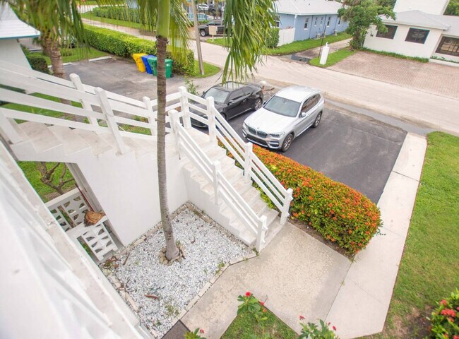 Building Photo - 1264 Surf Rd