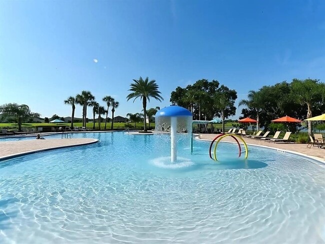 Building Photo - 8130 Red Stopper Ln