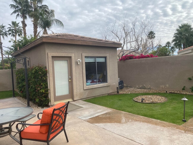 Building Photo - 75875 Sarazen Way