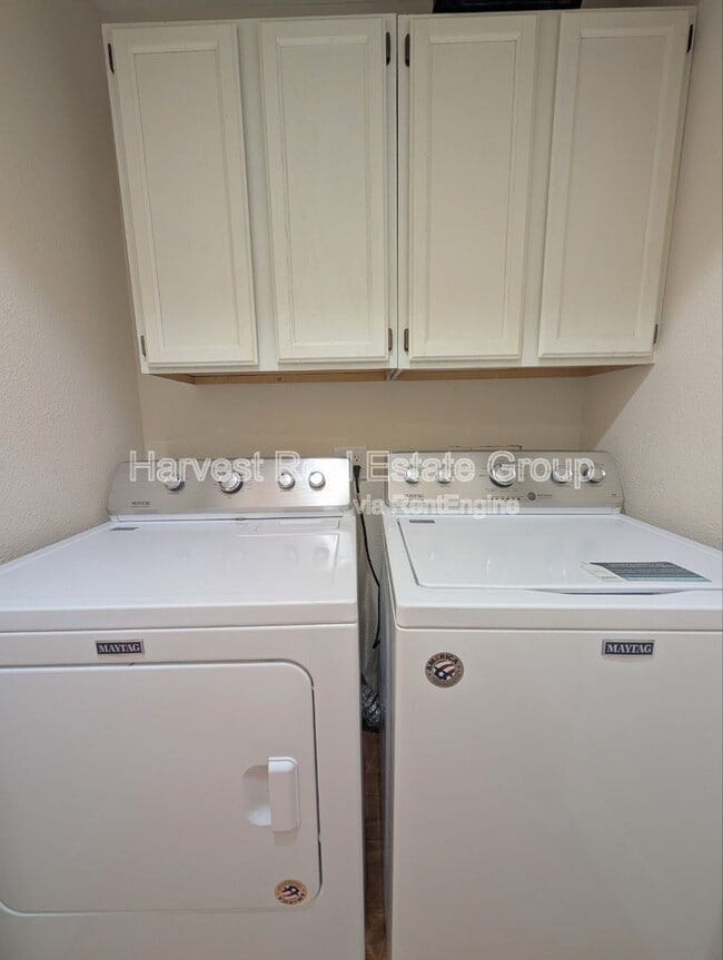 Building Photo - 3266 Santa Isabella Ct