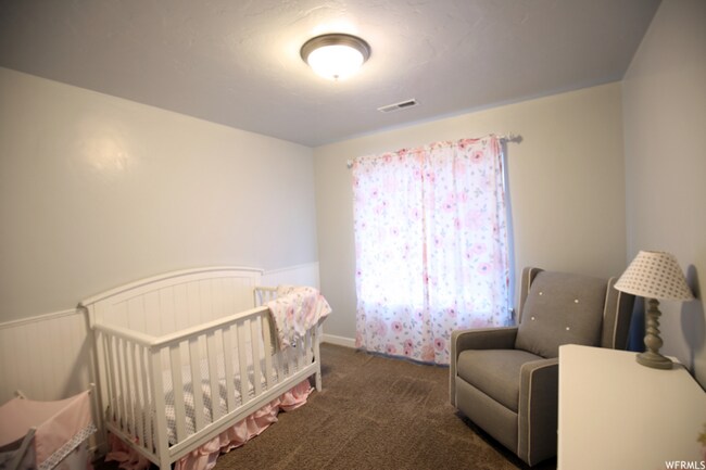 Building Photo - 1754 W 10 S