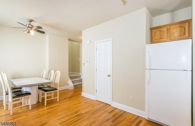 Building Photo - 46 Phoenix Ave