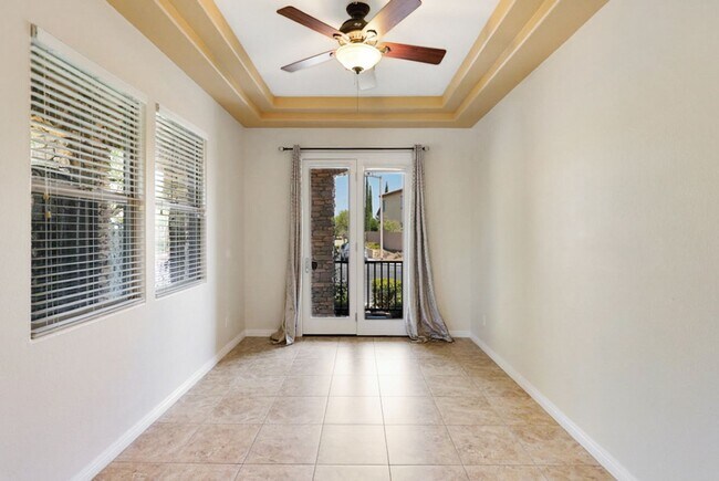 Building Photo - Summerlin Vistas Pool Home w/ Bed and Bath...