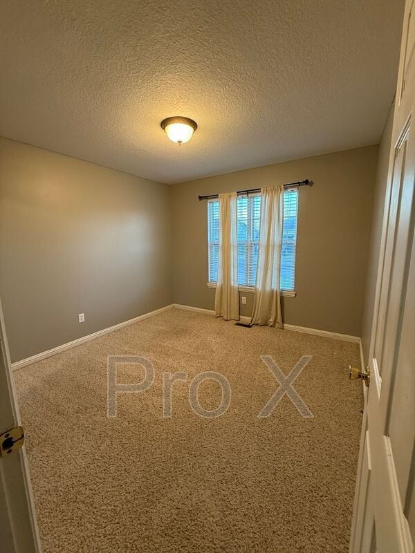 Building Photo - 4222 W 28th St