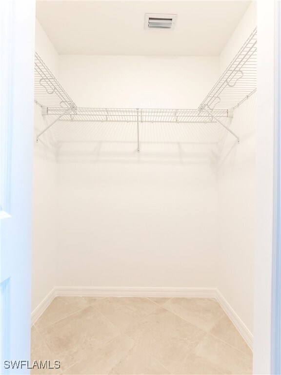 Building Photo - 5807 Double Eagle Cir