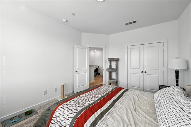 Building Photo - 6489 Iron Horse Blvd