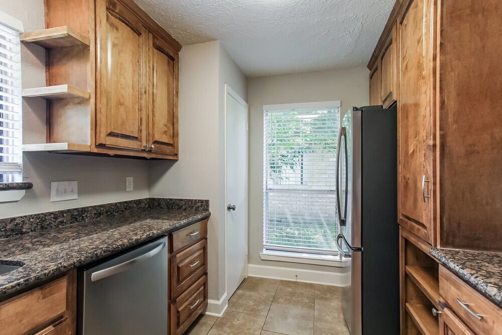 Building Photo - 7526 Shoshone Dr