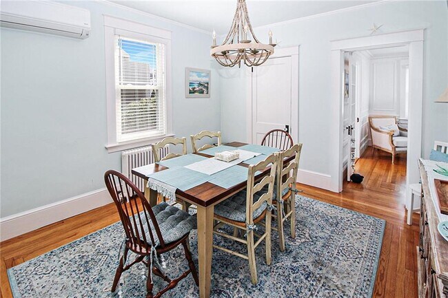 Building Photo - 28 W Narragansett Ave