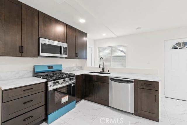 Building Photo - 1578 San Bernardino Pl