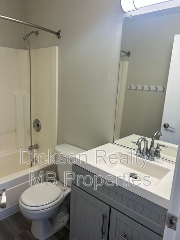 Building Photo - 7760 Key Largo Dr