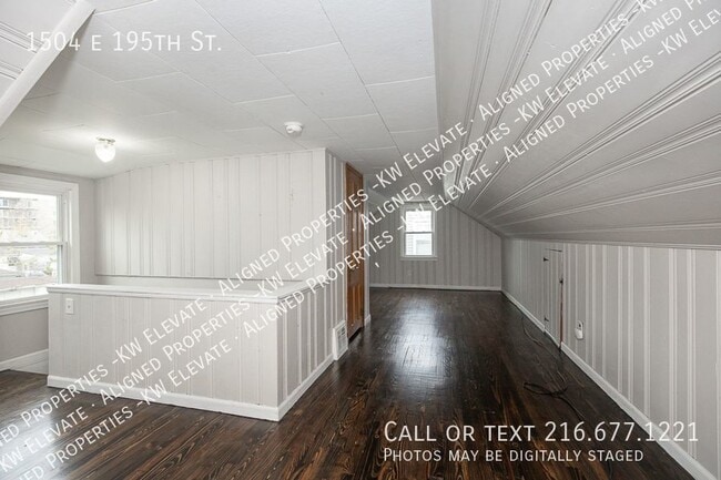 Building Photo - 1504 E 195th St