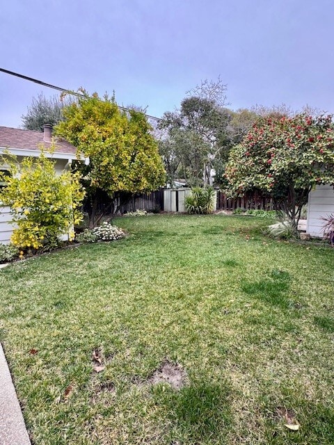 Building Photo - 80 Greenway Dr