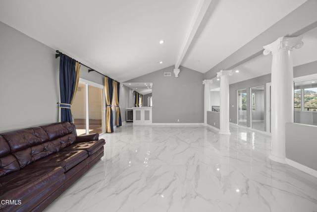 Building Photo - 40 Saddlebow Rd