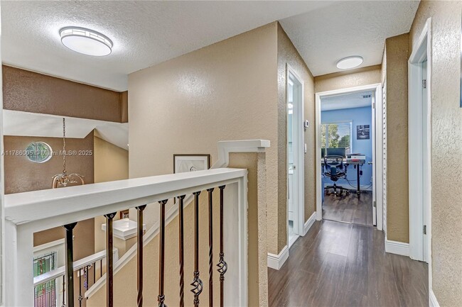Building Photo - 11338 SW 158th Pl