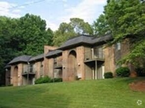Building Photo - 405 Orchard Trace Ln
