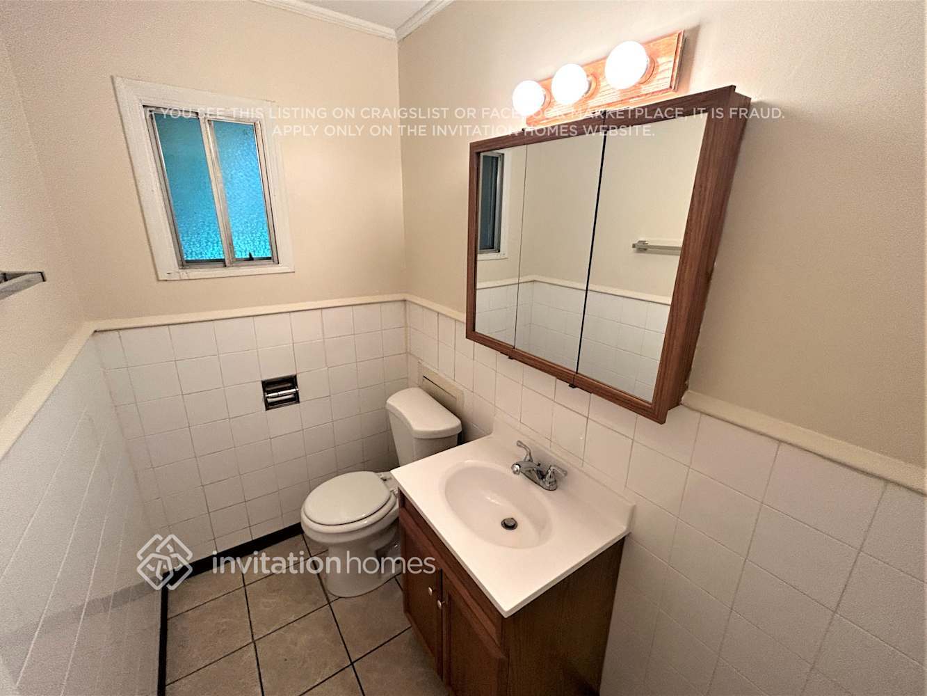 Building Photo - 113 Nashua St