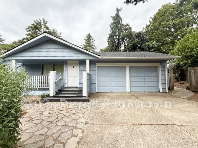 Primary Photo - 4751 SW 53rd Ave