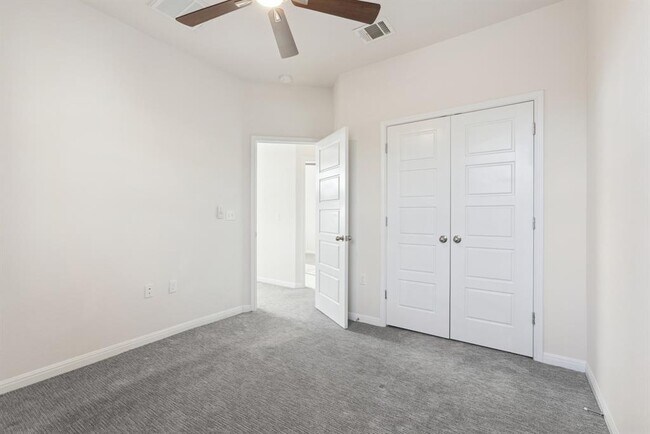 Building Photo - 7515 Windy Vista Cir