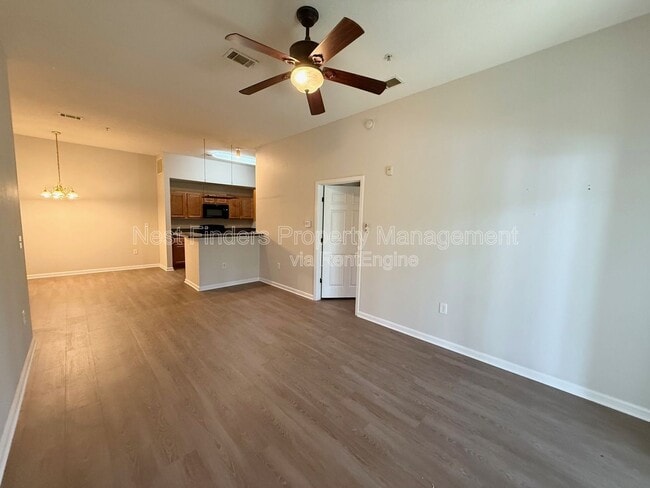 Building Photo - 9575 Amarante Cir