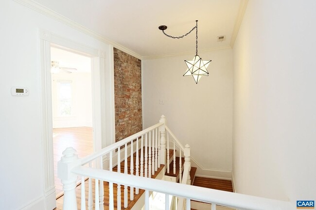 Building Photo - 706 Bolling Ave
