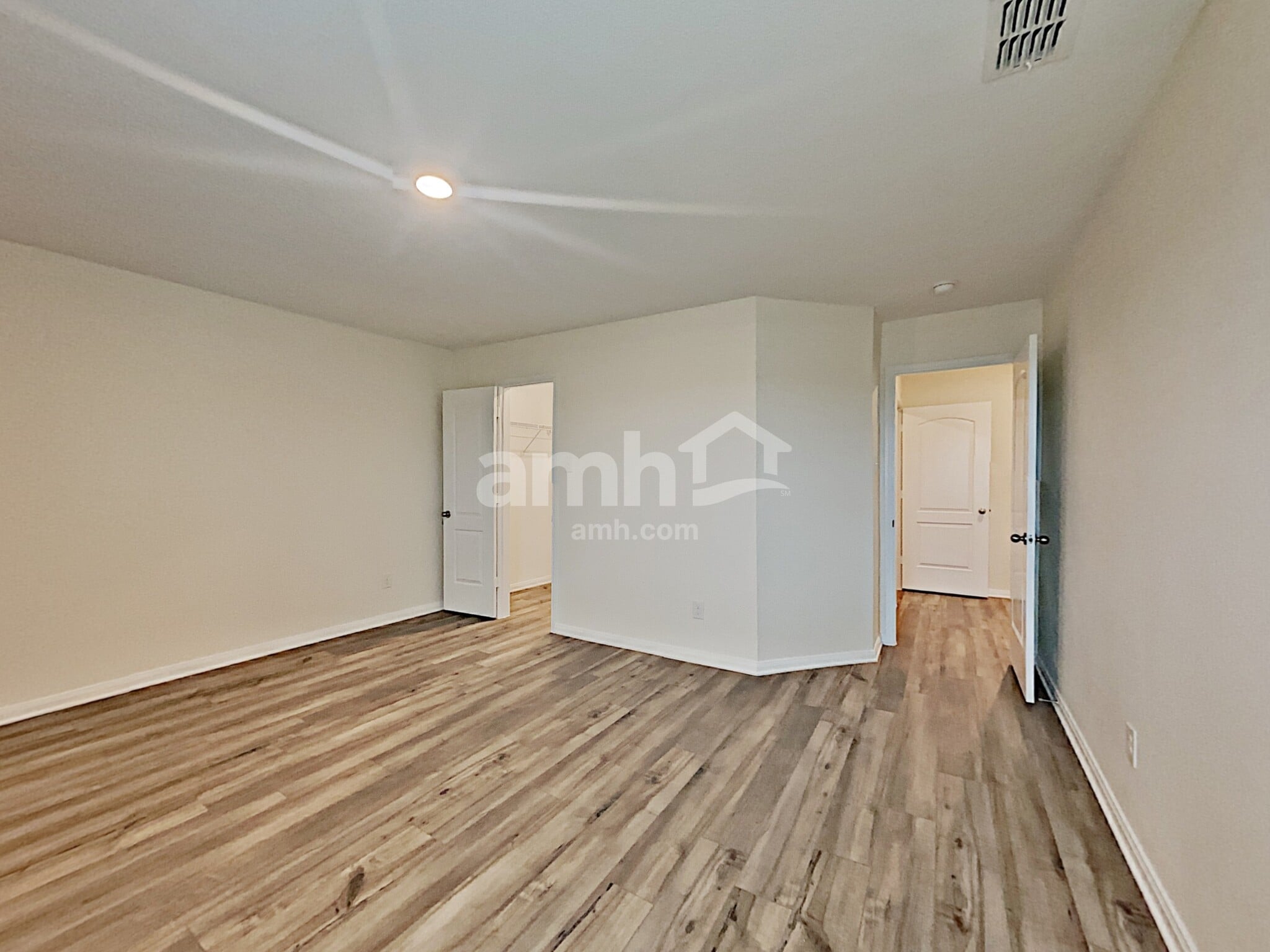 Building Photo - 3137 Bowen St