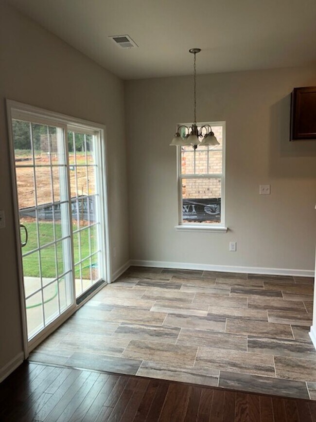 Building Photo - COMING SOON! Beautiful 3BR 2.5BA TownHouse w/ In-Unit Laundry • Garage Parking • Stainless Kitche...