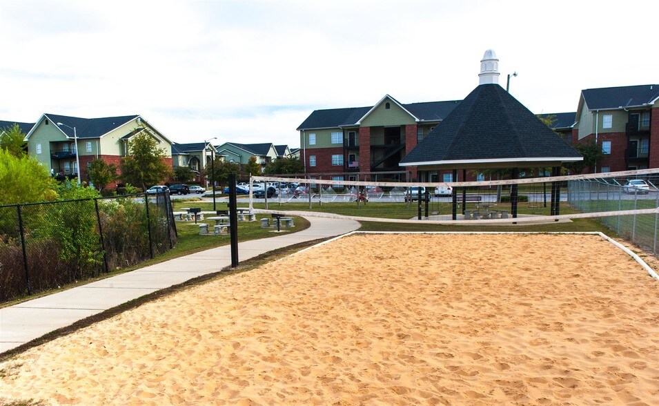 The Mosaic at Tuscaloosa 800 31st St Tuscaloosa AL 35401 Apartment