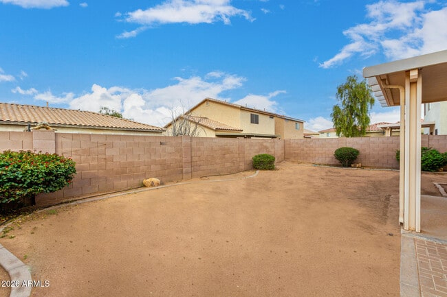 Building Photo - 2661 E Waterview Ct