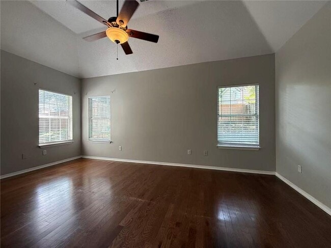 Building Photo - 10535 Willow Meadow Cir