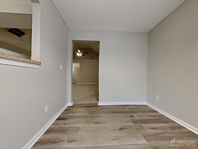 Building Photo - 3282 Newtons Crest Cir