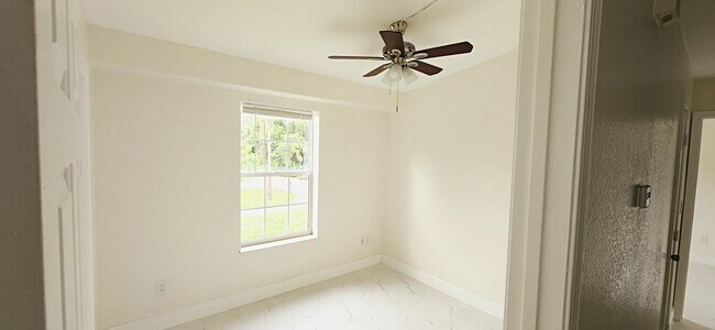 Building Photo - 11128 59th St N